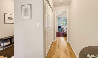 2148 Birchwood Ln, Ashland, OR 97520