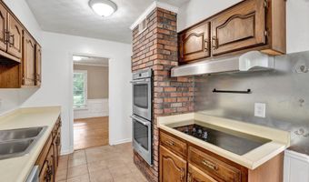 6121 ASHLEY, Arlington, TN 38002