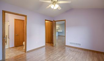 3218 SE Turnberry Dr, Ankeny, IA 50021