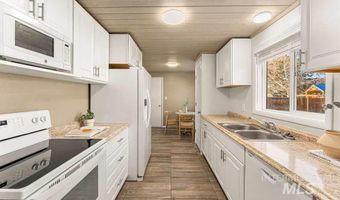 6402 W Northview St, Boise, ID 83704