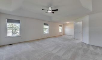 253 Village Creek Dr Dr, Ballwin, MO 63021