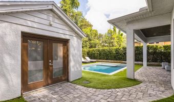 2512 N WESTMORELAND Dr, Orlando, FL 32804