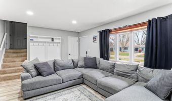 510 SW Franklin Dr, Ankeny, IA 50023