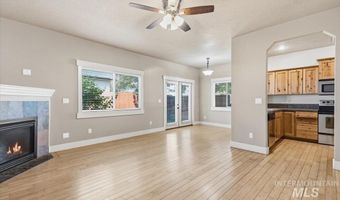 5273 W Morris Hill Rd, Boise, ID 83706