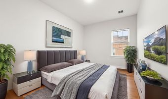 41 E 16TH St 2, Bayonne, NJ 07002