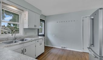 105 Barracuda Ave SE, Avon, MN 56310