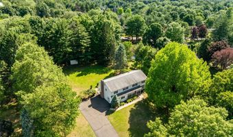 5 Daisy Ct, Airmont, NY 10901