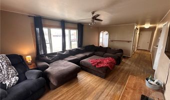 607 S 2nd St W, Baker, MT 59313