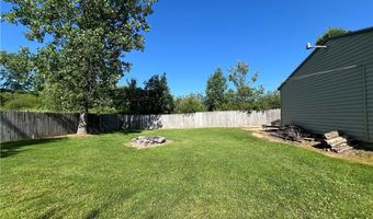 4686 Knickerbocker Cir, Ashtabula, OH 44004