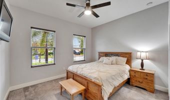 6127 COLMAR Pl, Apollo Beach, FL 33572