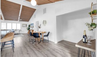 1127 Haloa Dr, Honolulu, HI 96818
