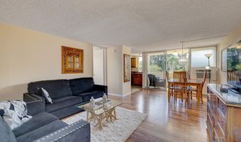 84 PUKIHAE St 406, Hilo, HI 96720