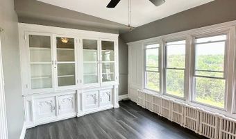 21 Elk St 402, Albany, NY 12207