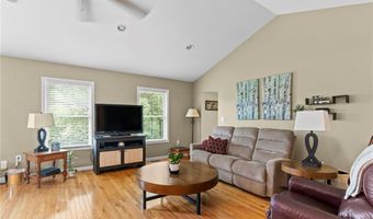 594 E Harrod Rd, Austin, IN 47102