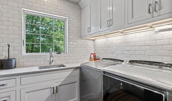 130 Sundown Rdg, Alexander City, AL 35010