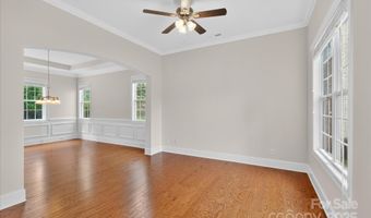 6615 Springs Mill Rd, Charlotte, NC 28277