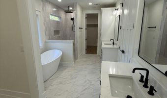 1912 Hidden Springs Dr, Baker, FL 32531