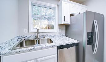 104 Westchester Cir 4, Athens, GA 30606