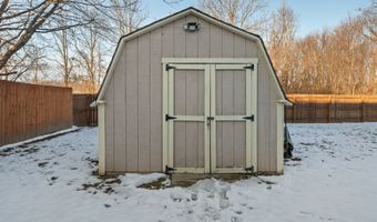 8178 Captain Dr, Avon, IN 46123