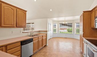 696 Sunrise Ter, Fallon, NV 89406