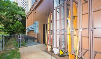 1810 Kaioo Dr B408, Honolulu, HI 96815