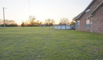 68 Country Hl, Ardmore, OK 73401