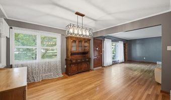 142 Center Grange Rd, Aliquippa, PA 15001
