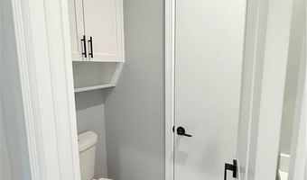 611 Tower Oak Dr, Alamo, TX 78516
