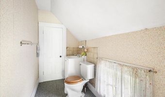 222 River St, Bethel, VT 05032