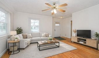 125 Bryson Ave, Staten Island, NY 10302