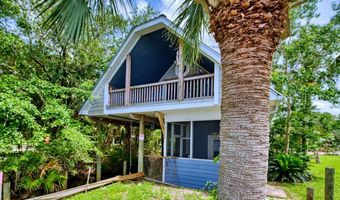162 Pogy Rd, Apalachicola, FL 32320