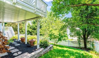 20152 BOXWOOD Pl, Ashburn, VA 20147