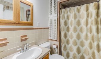 2146 Driftwood Dr, Biloxi, MS 39531