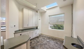 1049 Siskiyou Blvd, Ashland, OR 97520