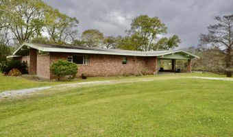 1915 N River Oaks Dr, Abbeville, LA 70510