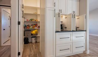 1261 N Trappers Rdg, Ammon, ID 83401
