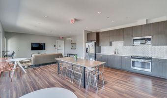 1111 ORREN St NE 300, Washington, DC 20002