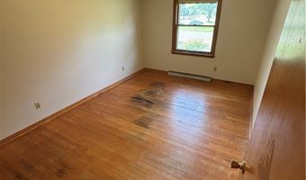 1031 Chevelle Dr, Akron, OH 44319