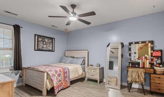 22414 Howard St, Athens, AL 35613