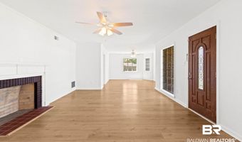 402 E Poplar St, Atmore, AL 36502
