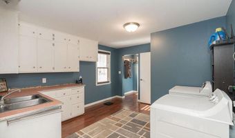 421 6th St, Albany, MN 56307