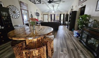 838 Rebecca Ct, Alford, FL 32420