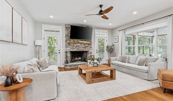 460 Cavill Creek Rd, Barboursville, WV 25504