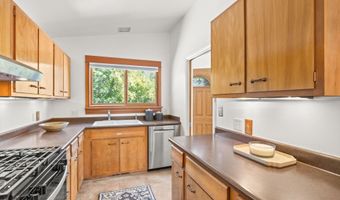 1019 Riverview Dr, Glenwood Springs, CO 81601