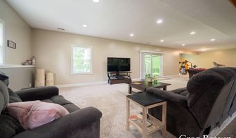 1995 Knollpoint Dr NE, Ada, MI 49301