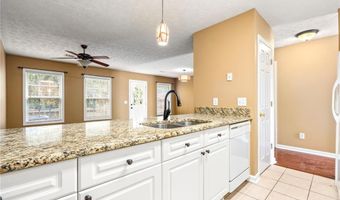 2428 E UNIVERSITY Dr 304, Auburn, AL 36830
