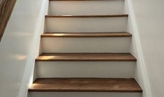 30 NEWARK BAY Ct #2, Bayonne, NJ 07002