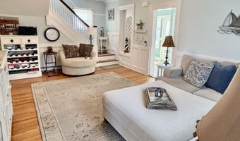225 Pearl St, Beach Haven, NJ 08008