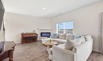 1199 Queensland Ln, Ayden, NC 28513