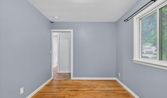 7 Wendell Pl, Barre, VT 05641